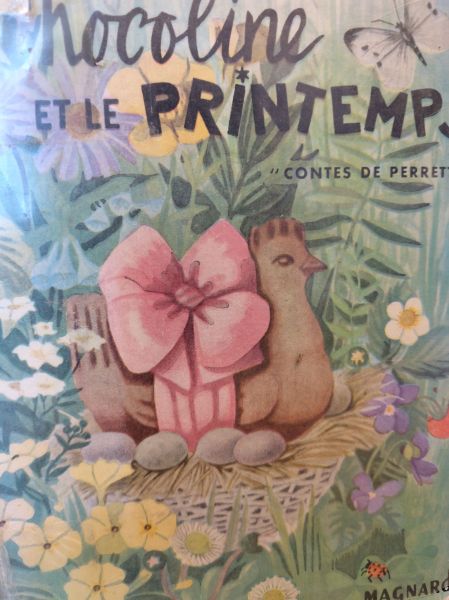 Une poule en chocolat veut rencontrer le printemps